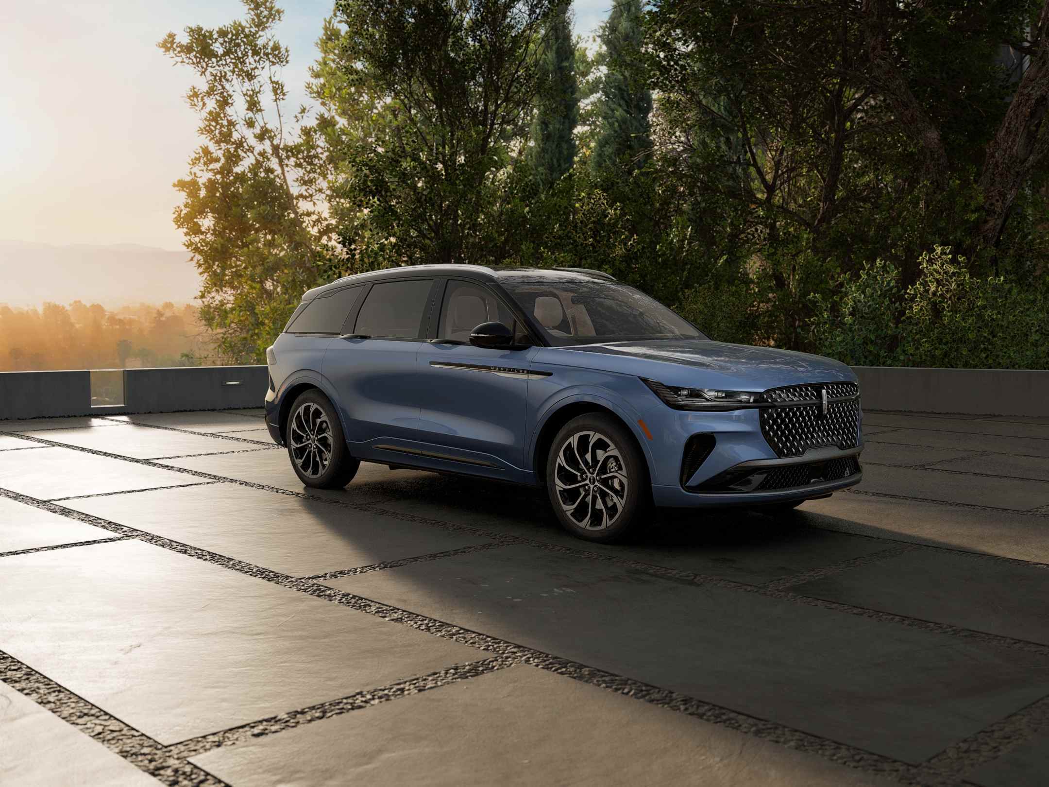 2025 Lincoln Nautilus Hybrid Overview