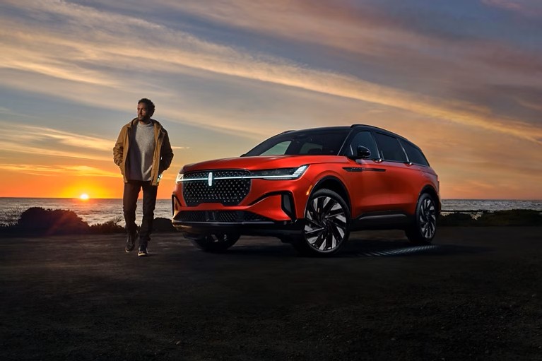 2025 Lincoln MPG Guide