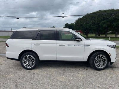 2026 Lincoln Navigator Reserve
