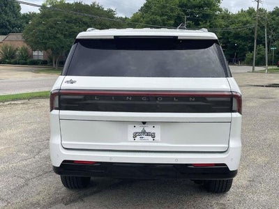 2026 Lincoln Navigator Reserve