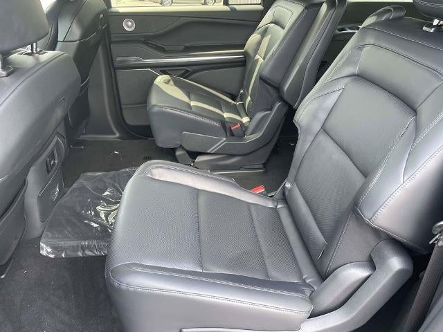 2027 Lincoln Navigator Reserve L