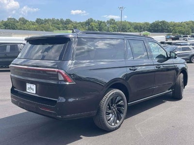 2027 Lincoln Navigator Reserve L
