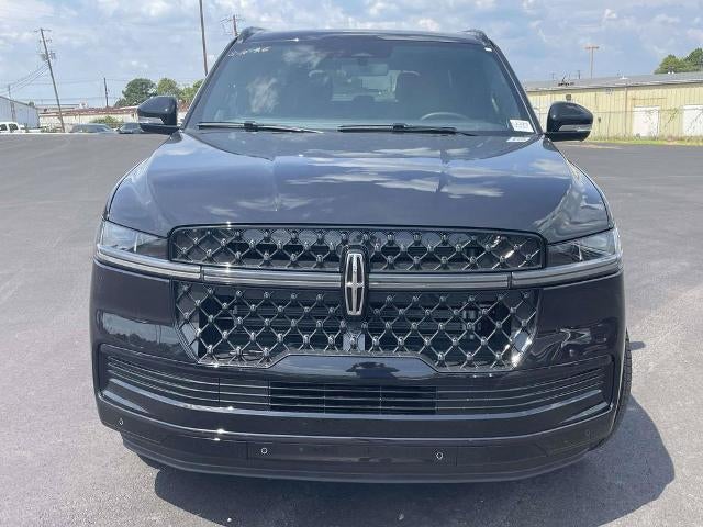 2027 Lincoln Navigator Reserve L
