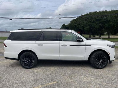 2026 Lincoln Navigator Reserve L