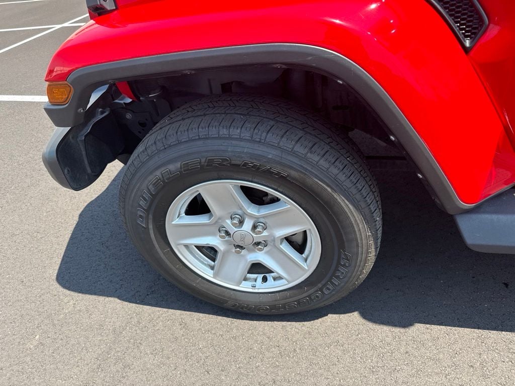 2023 Jeep Gladiator Sport S
