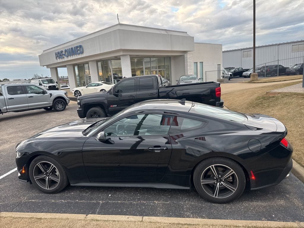 2024 Ford Mustang EcoBoost