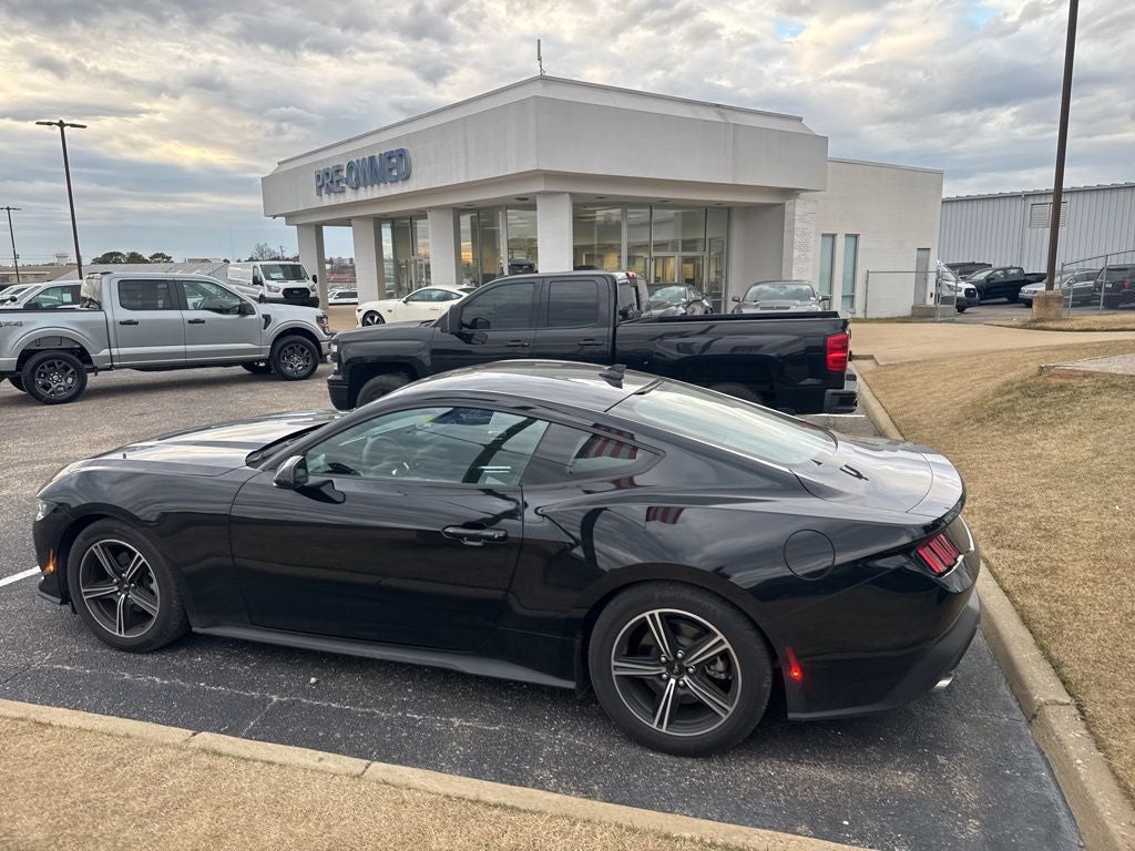 2024 Ford Mustang EcoBoost