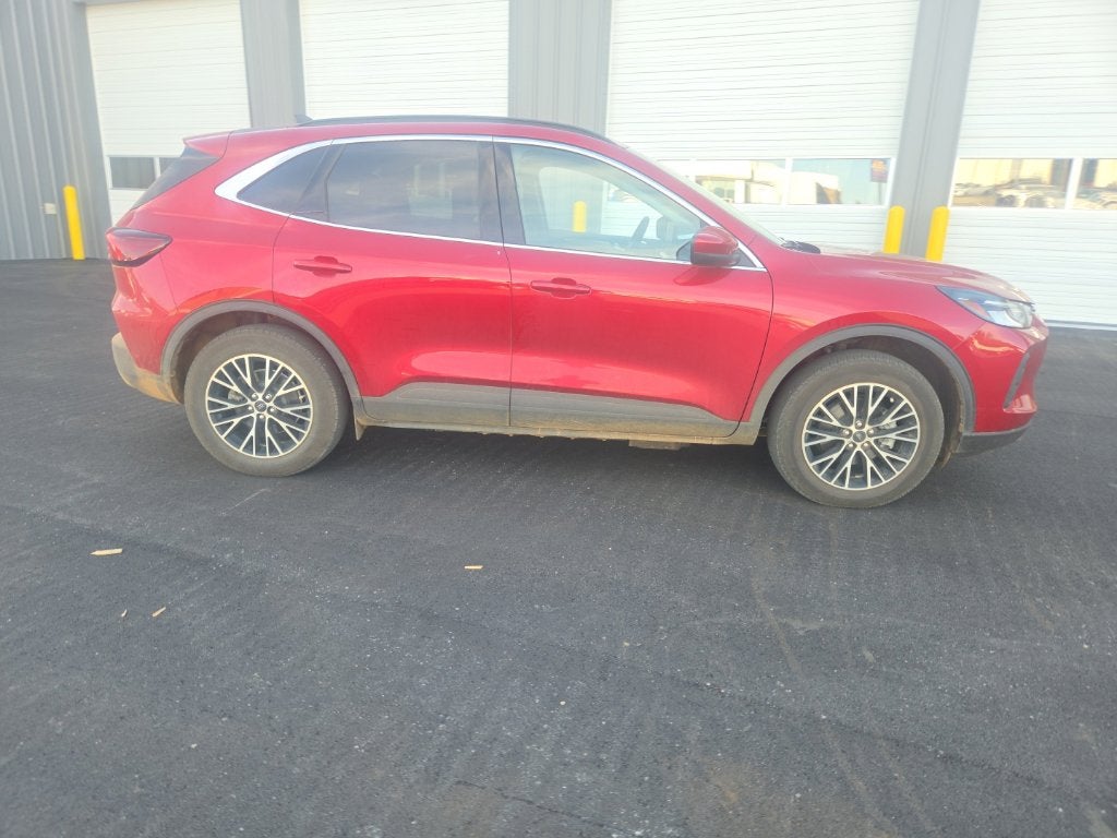 2025 Ford Escape Plug-In Hybrid Base