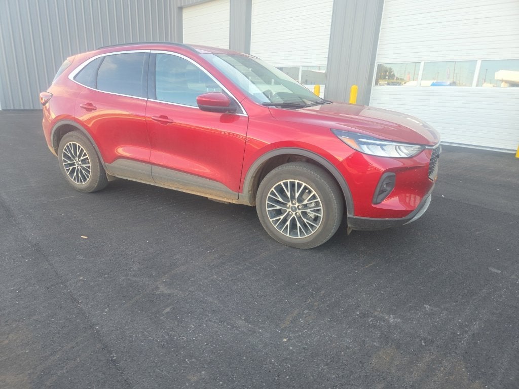 2025 Ford Escape Plug-In Hybrid Base