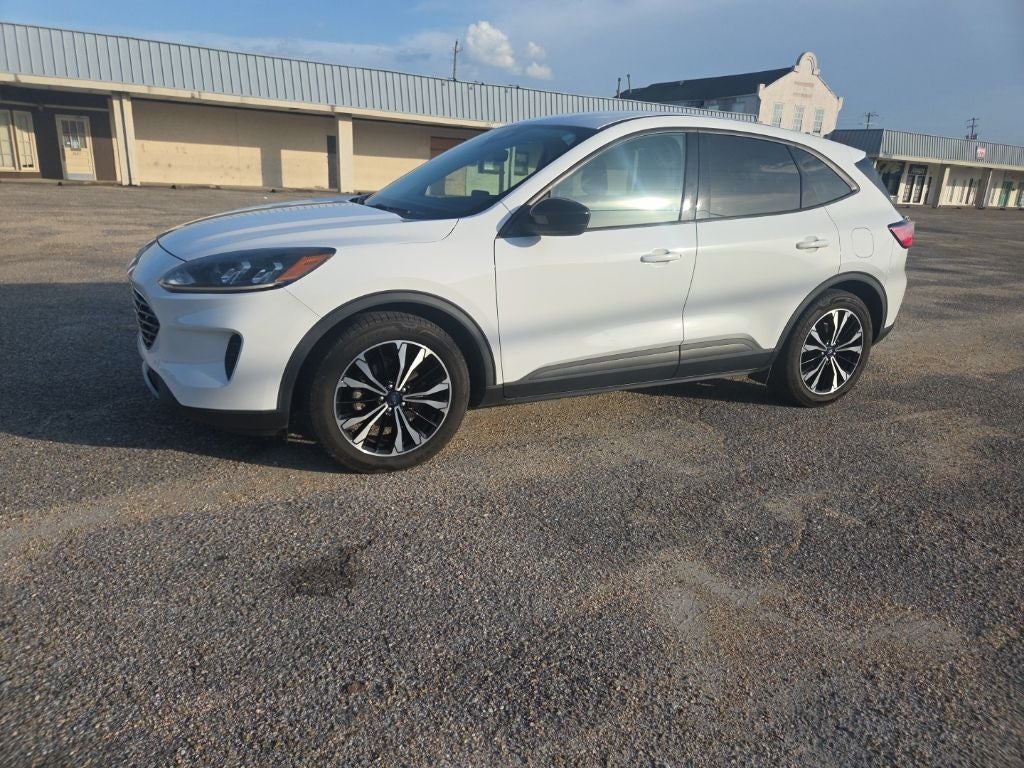 2021 Ford Escape SE