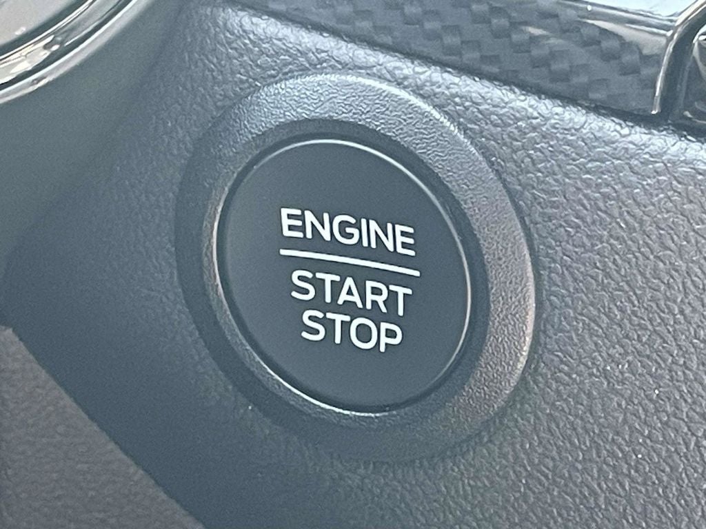 2025 Ford Escape Hybrid ST-Line