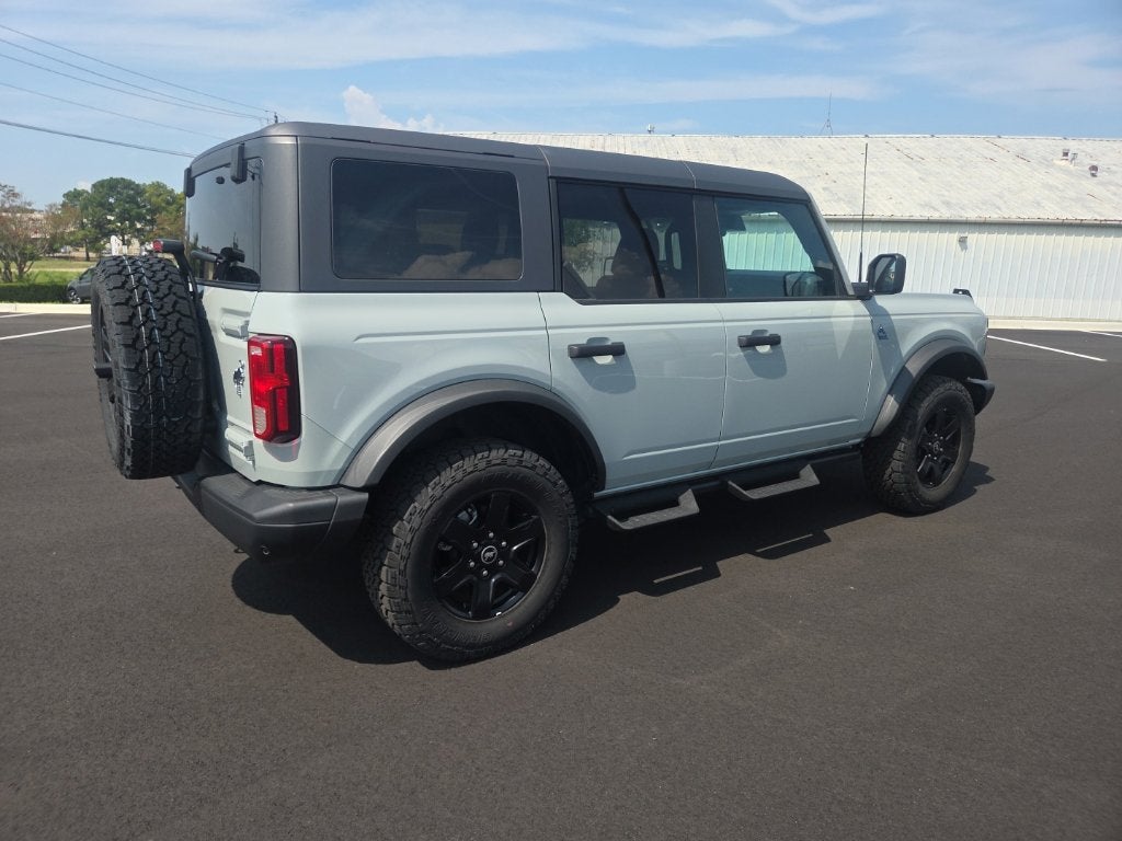 2023 Ford Bronco Black Diamond