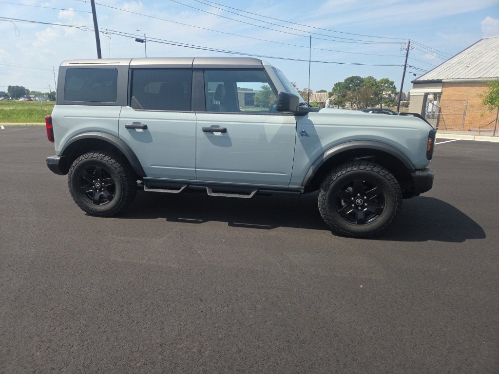 2023 Ford Bronco Black Diamond