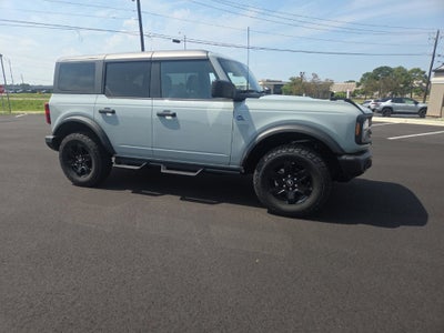2023 Ford Bronco Black Diamond