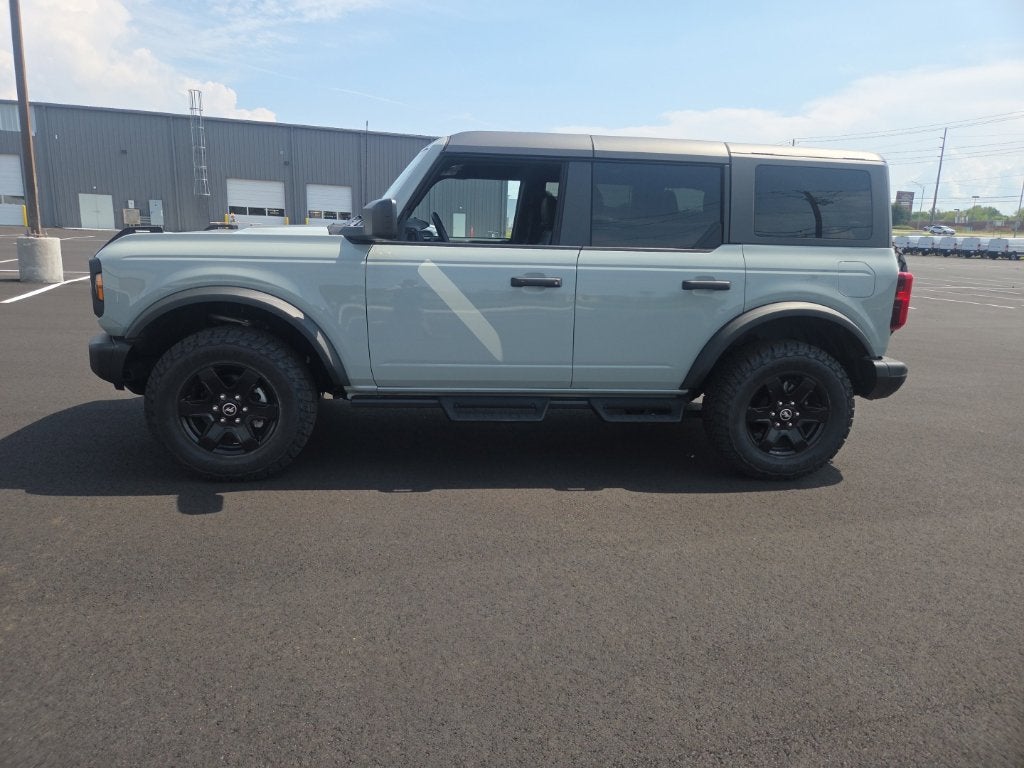 2023 Ford Bronco Black Diamond