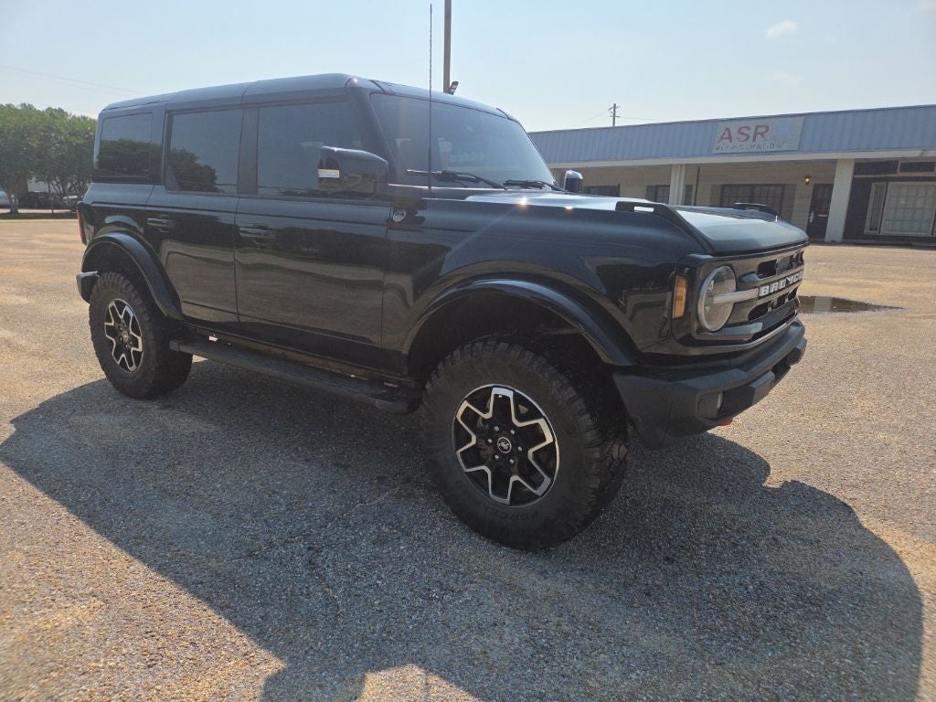 2024 Ford Bronco Outer Banks