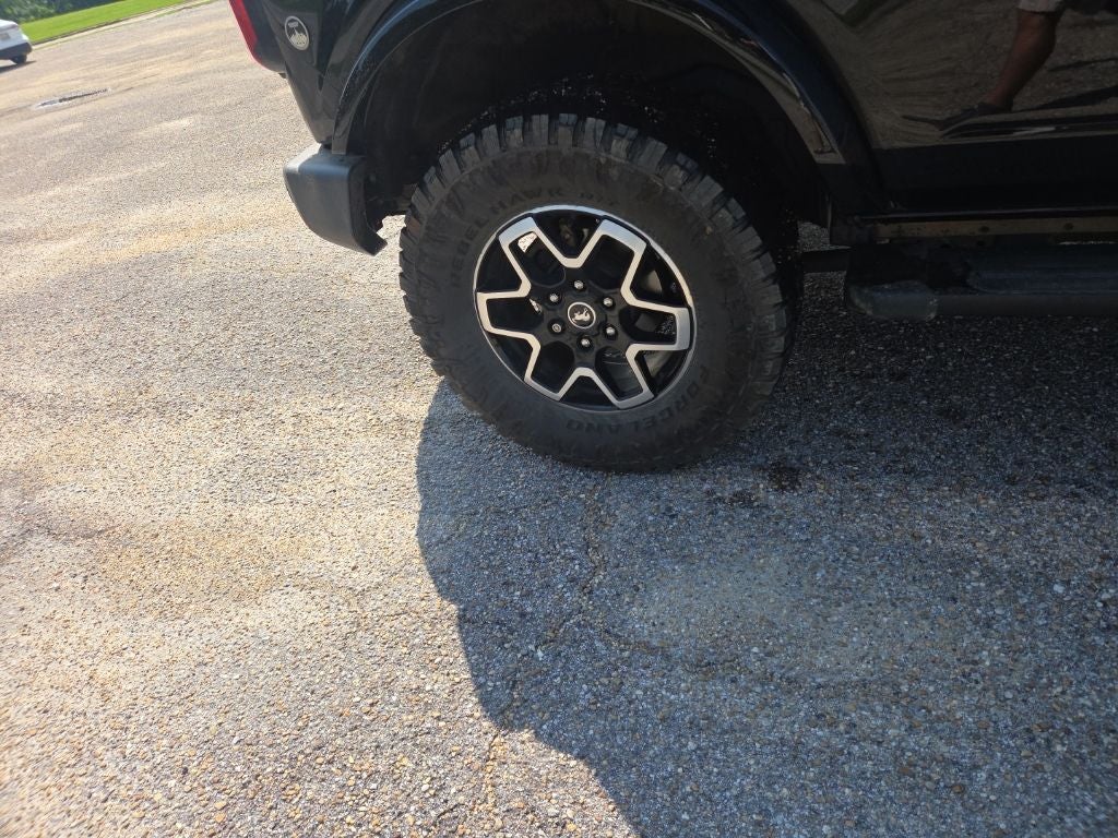 2024 Ford Bronco Outer Banks