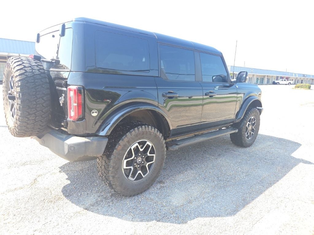 2024 Ford Bronco Outer Banks