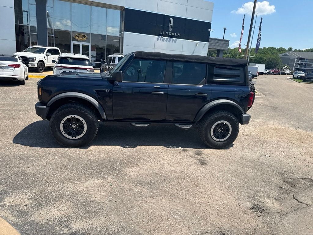 2021 Ford Bronco Base