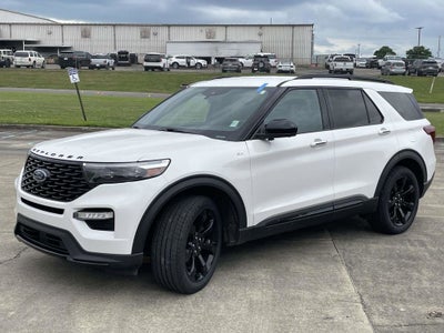 2023 Ford Explorer ST-Line