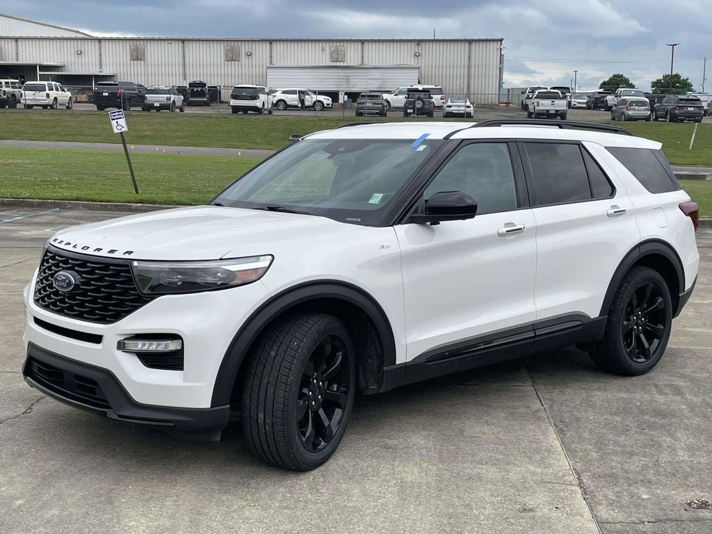 2023 Ford Explorer ST-Line