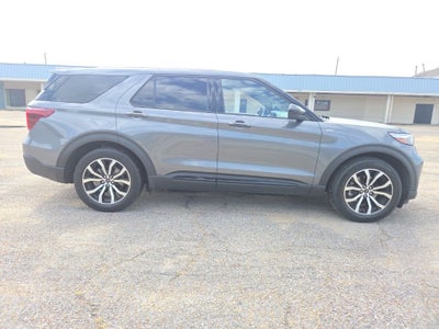 2022 Ford Explorer ST-Line