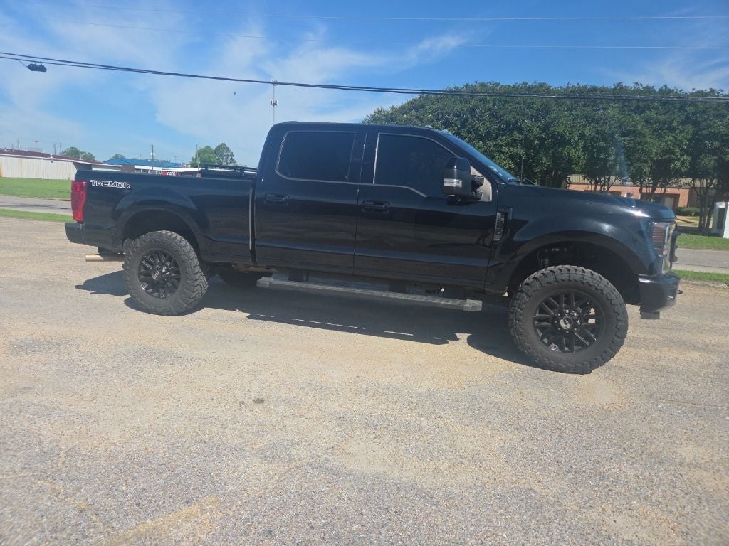 2022 Ford F-250SD Lariat