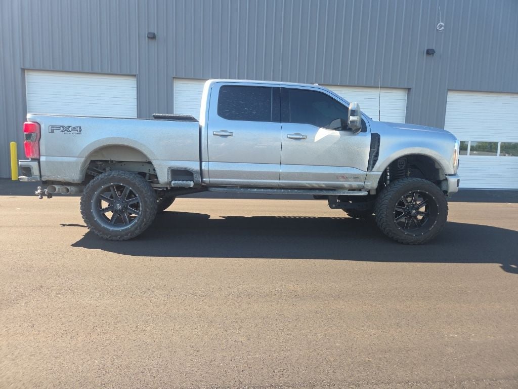 2023 Ford F-250SD Lariat