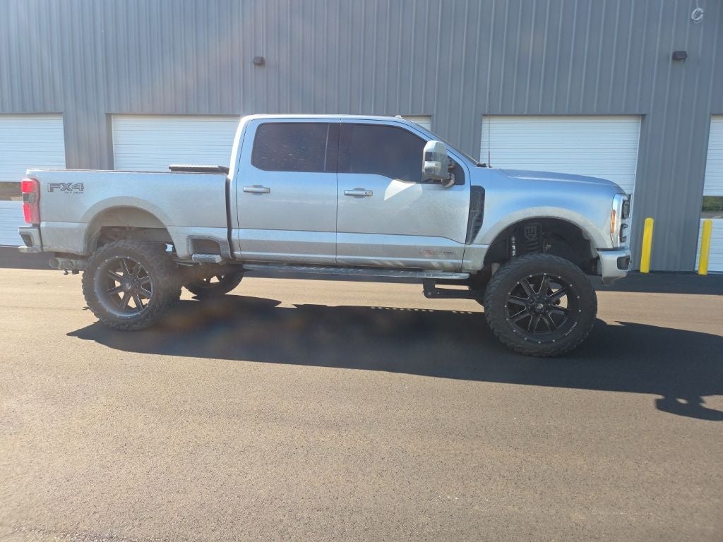 2023 Ford F-250SD Lariat