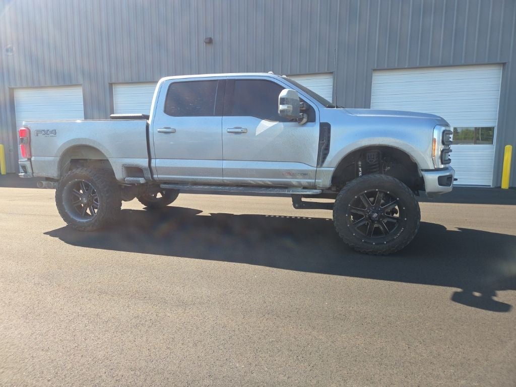 2023 Ford F-250SD Lariat