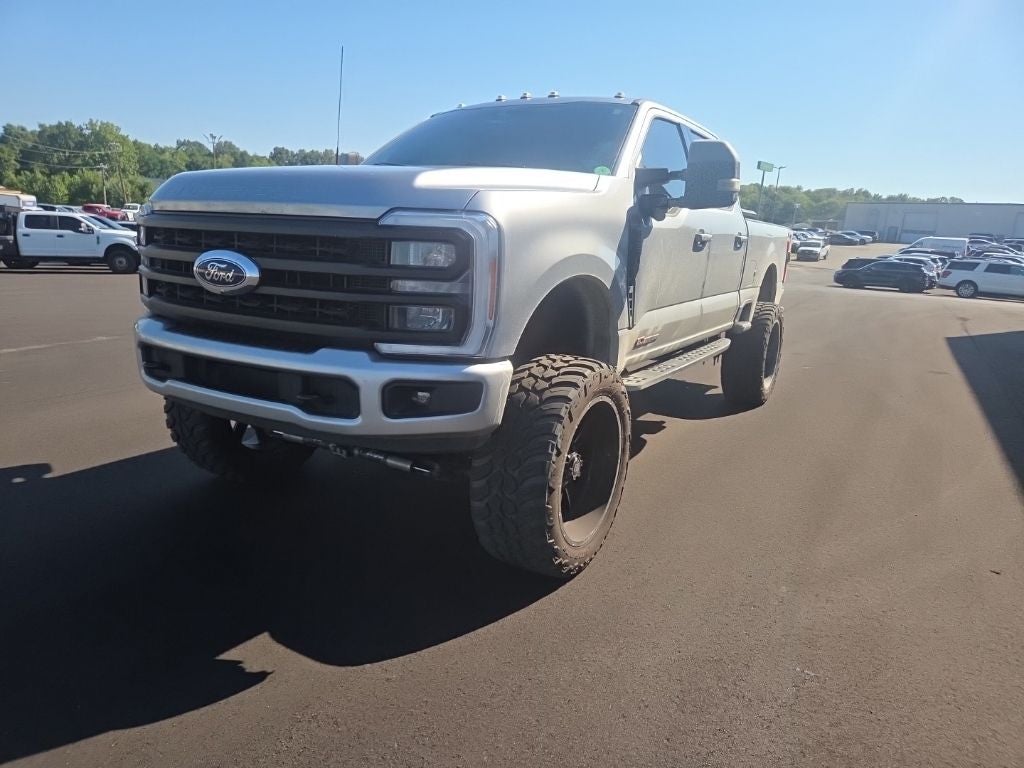 2023 Ford F-250SD Lariat