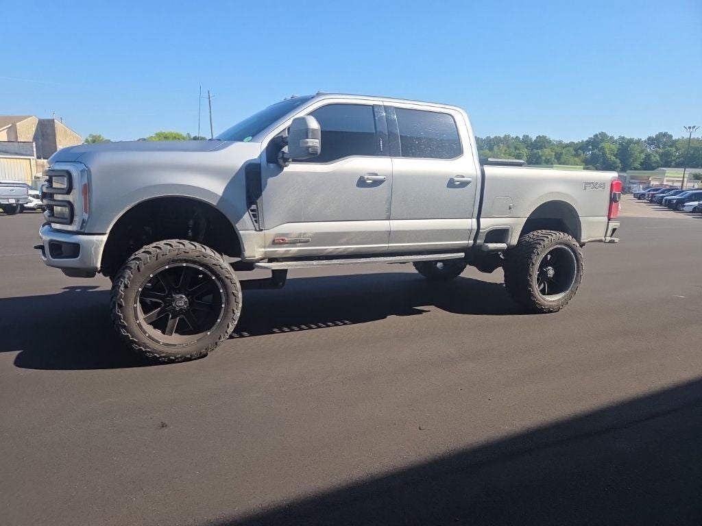 2023 Ford F-250SD Lariat