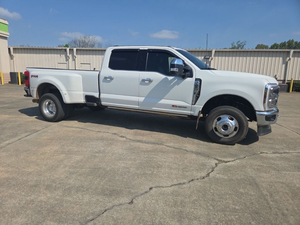 2024 Ford F-350SD Lariat
