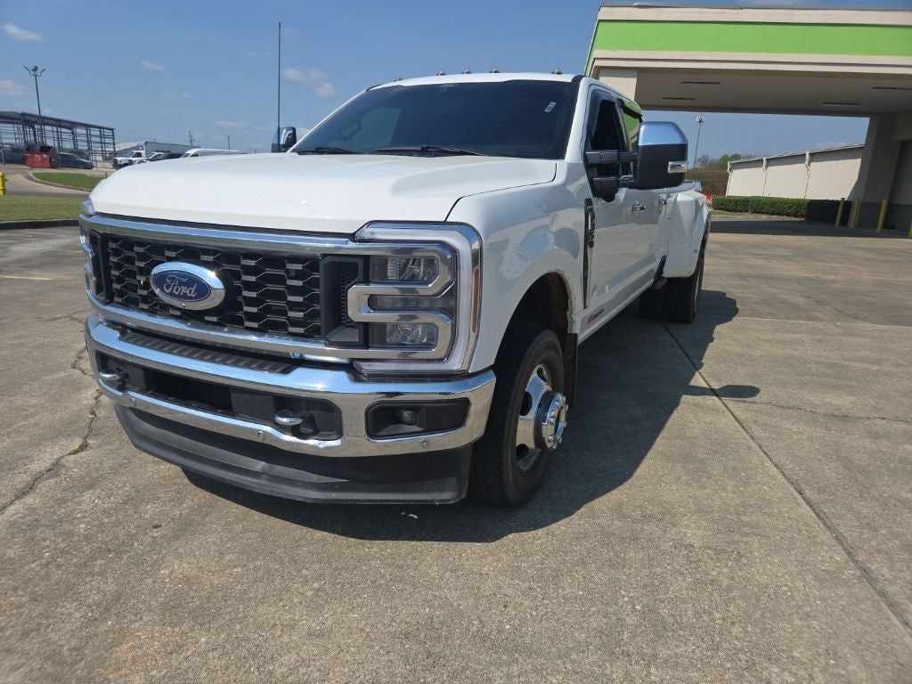 2024 Ford F-350SD Lariat