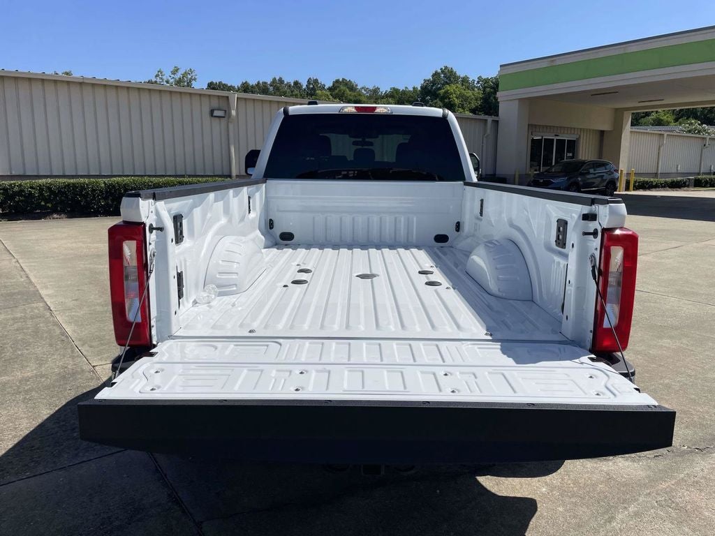 2026 Ford F-350 DRW XLT