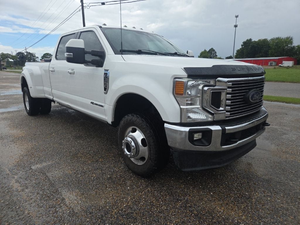 2022 Ford F-350SD Lariat