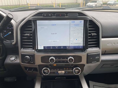 2022 Ford F-350SD Lariat