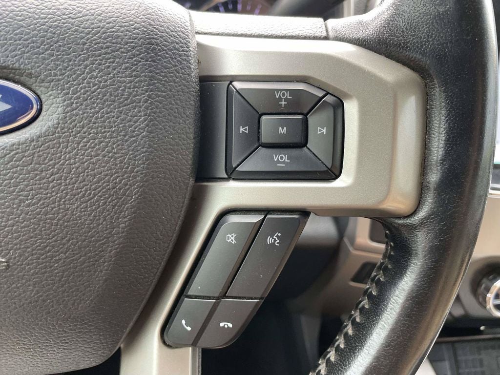 2022 Ford F-350SD Lariat