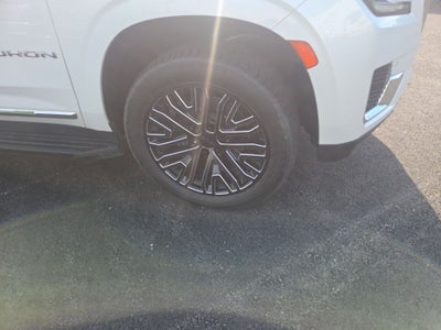 2022 GMC Yukon SLT