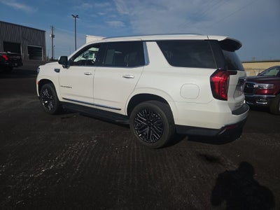 2022 GMC Yukon SLT