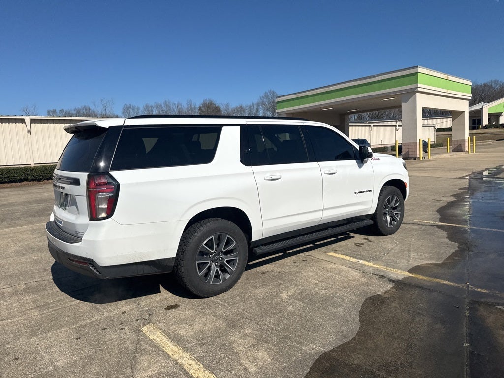 2023 Chevrolet Suburban Z71