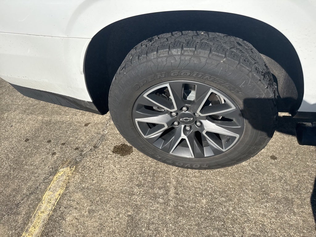 2023 Chevrolet Suburban Z71