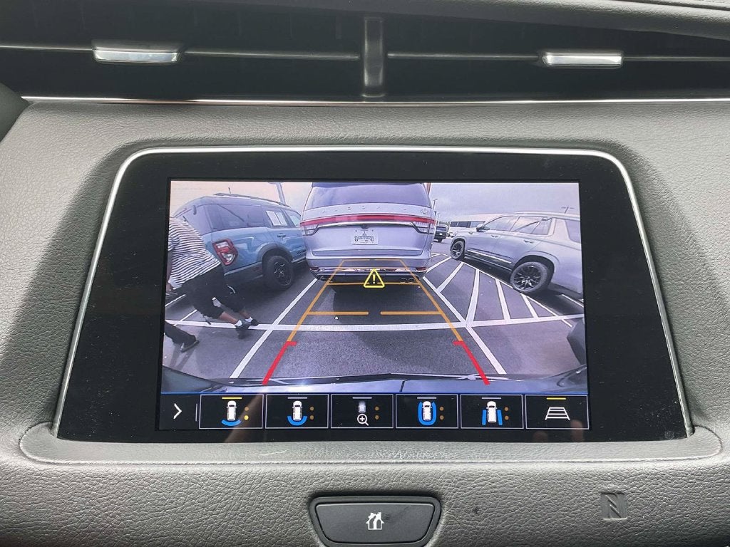 2019 Cadillac XT4 Premium Luxury