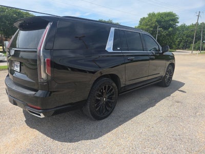 2022 Cadillac Escalade ESV Premium