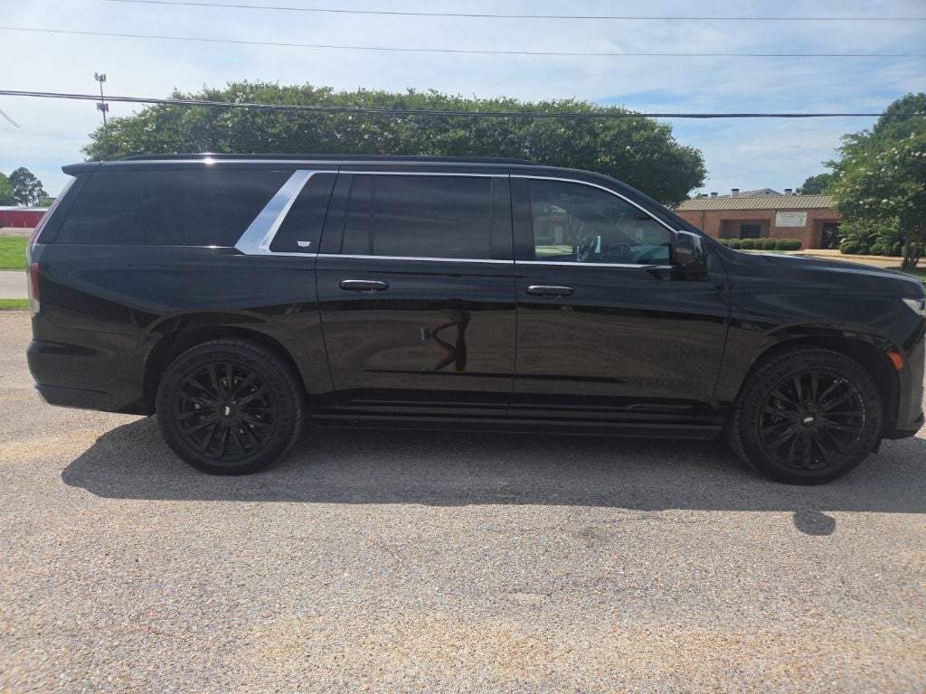 2022 Cadillac Escalade ESV Premium