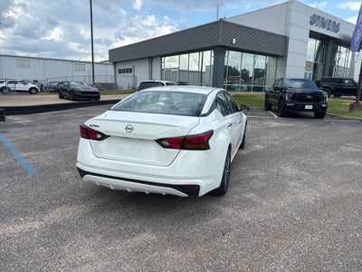 2025 Nissan Altima 2.5 SV