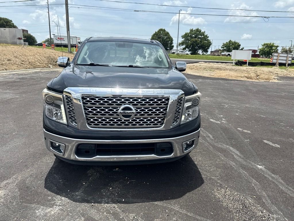2017 Nissan Titan SL