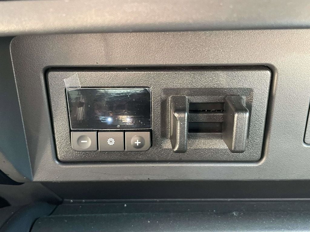 2024 Nissan Titan Platinum Reserve