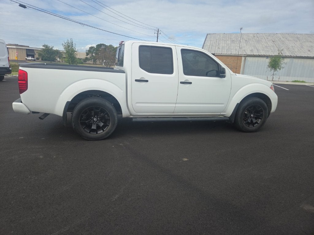 2021 Nissan Frontier SV