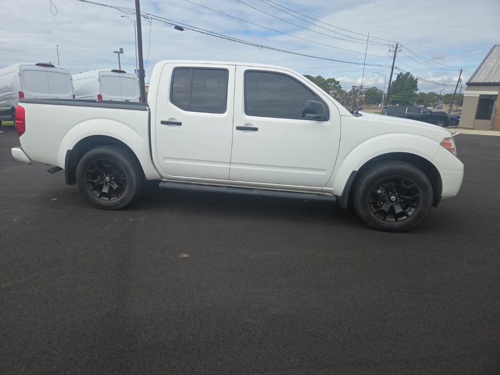 2021 Nissan Frontier SV